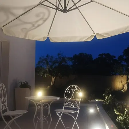 度假居 Apulian Charme Trulli & *